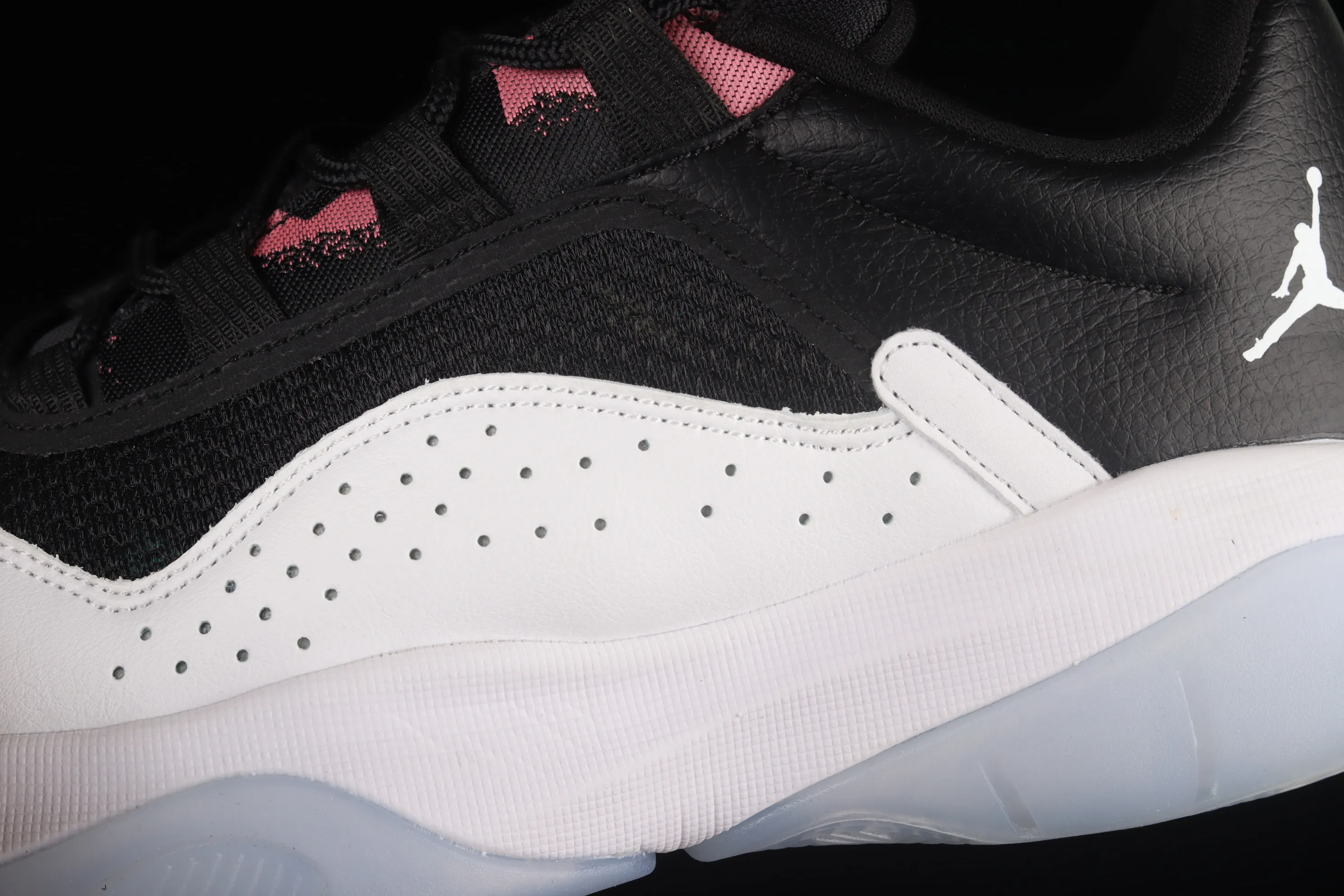 All categories Air Jordan Jordan series basketball shoes Air Jordan 11 Air Jordan 11 CMFT Low AJ11 Joe 11 South Coast low-top anti-slip shock-absorbing basketball shoes CW0784-104